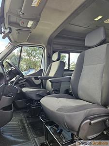 2018 Renault Master Van - Thumbnail