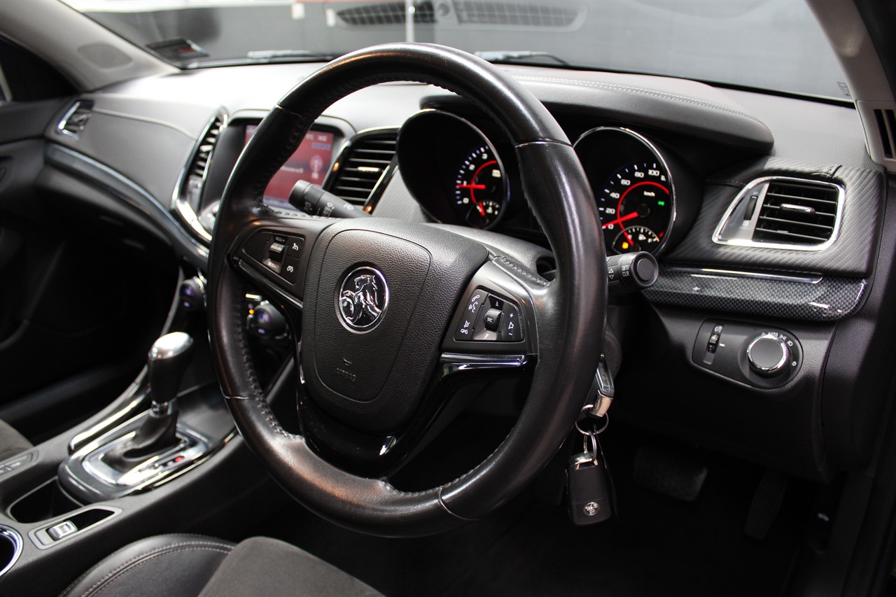 2013 Holden COMMODORE