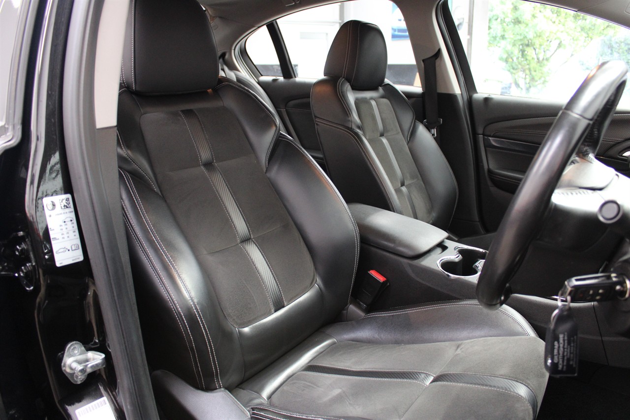 2013 Holden COMMODORE