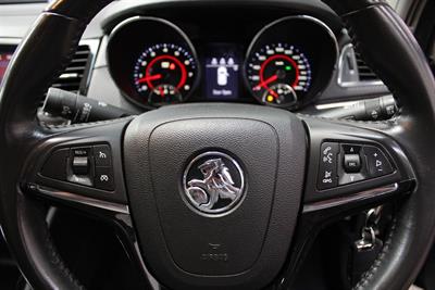 2013 Holden COMMODORE - Thumbnail