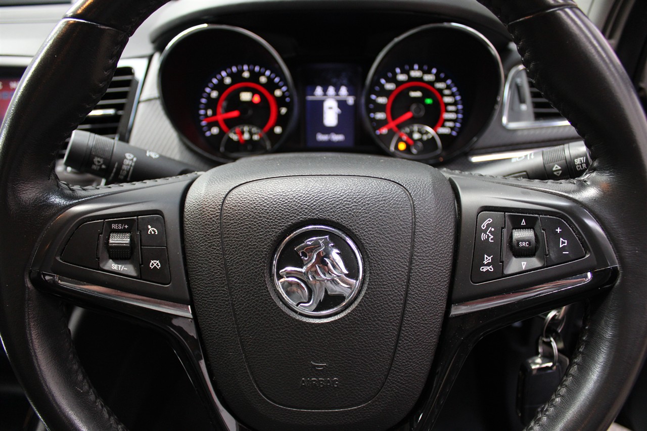 2013 Holden COMMODORE