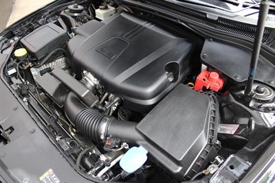2013 Holden COMMODORE - Thumbnail