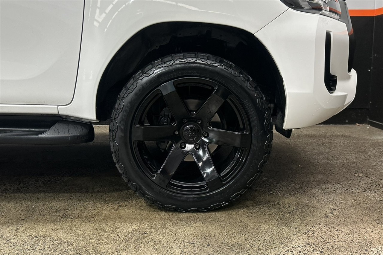 2023 Toyota Hilux