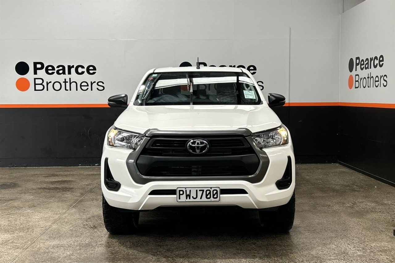 2023 Toyota Hilux