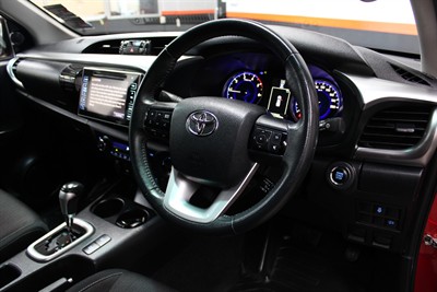2018 Toyota Hilux - Thumbnail