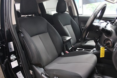 2020 Mitsubishi Triton - Thumbnail