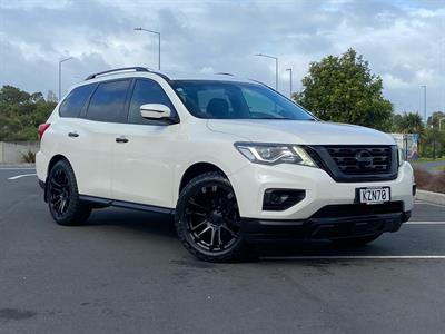 2017 Nissan Pathfinder