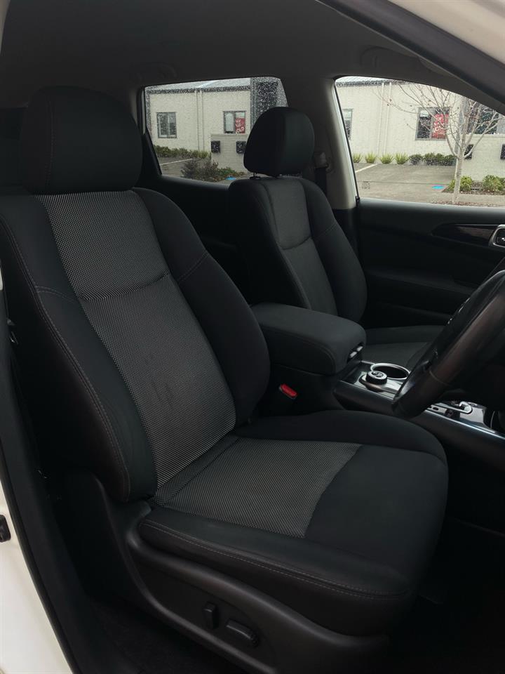 2017 Nissan Pathfinder