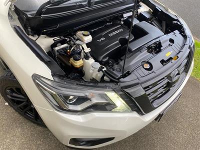 2017 Nissan Pathfinder - Thumbnail