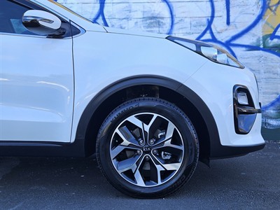 2021 Kia SPORTAGE - Thumbnail