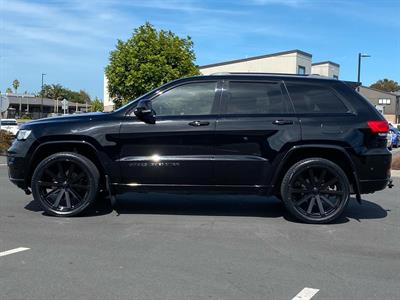 2019 Jeep GRAND CHEROKEE - Thumbnail