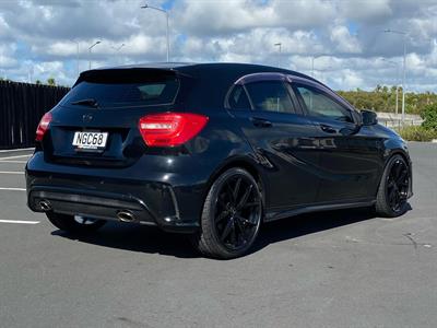2013 Mercedes-Benz A180 - Thumbnail