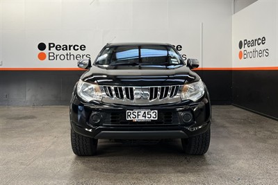 2016 Mitsubishi Triton - Thumbnail