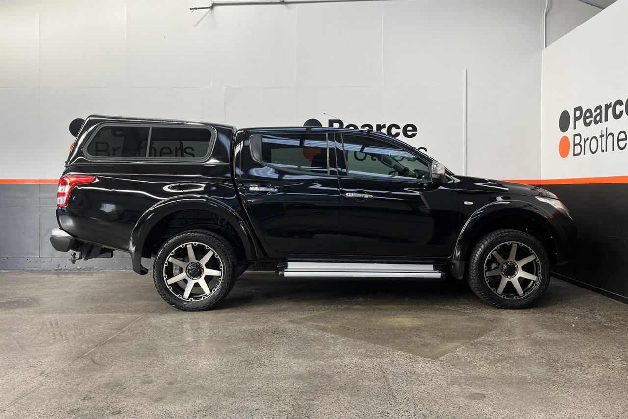 2016 Mitsubishi Triton