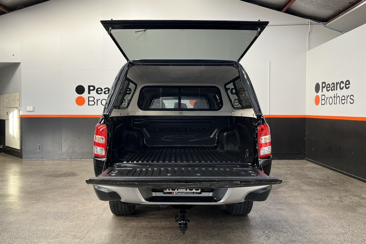 2016 Mitsubishi Triton