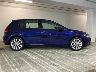 2018 Volkswagen Golf - Thumbnail