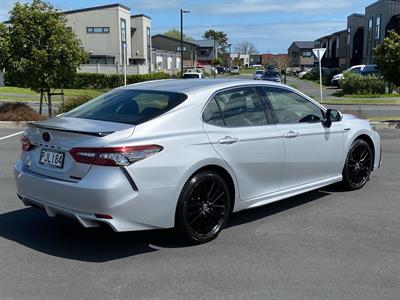 2022 Toyota Camry - Thumbnail