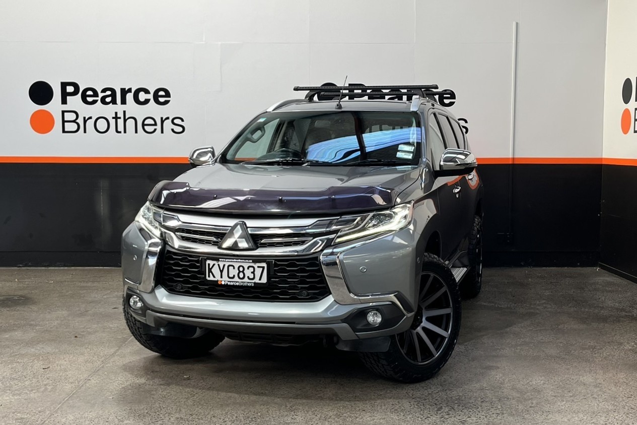 2017 Mitsubishi Pajero Sport