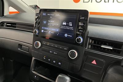 2021 Hyundai Staria - Thumbnail