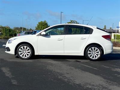 2016 Holden Cruze - Thumbnail