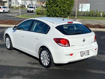 2016 Holden Cruze - Thumbnail