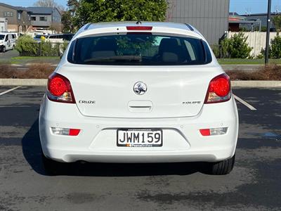 2016 Holden Cruze - Thumbnail