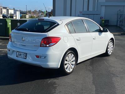 2016 Holden Cruze - Thumbnail