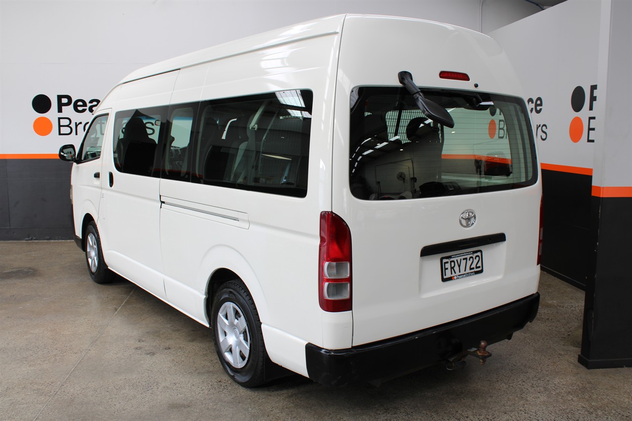 2010 Toyota Hiace