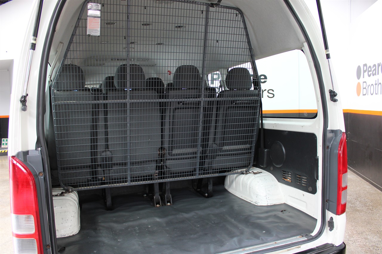 2010 Toyota Hiace