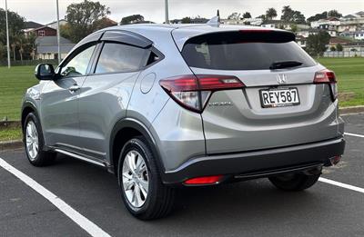 2014 Honda Vezel - Thumbnail