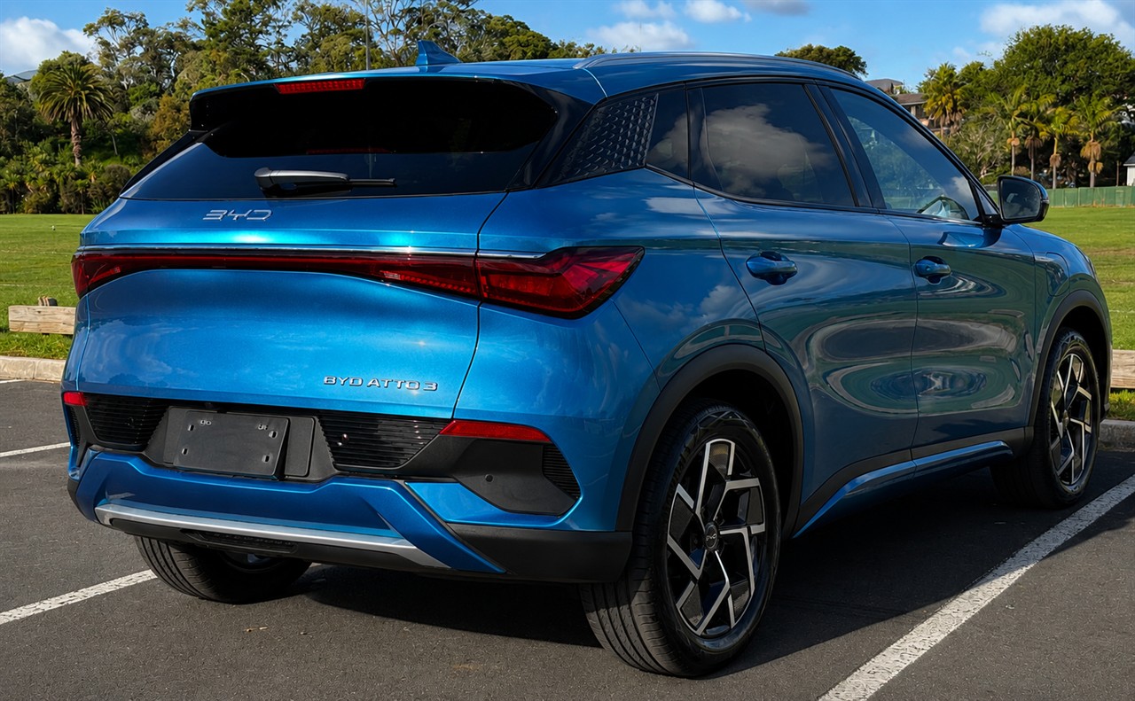 2025 BYD Atto 3