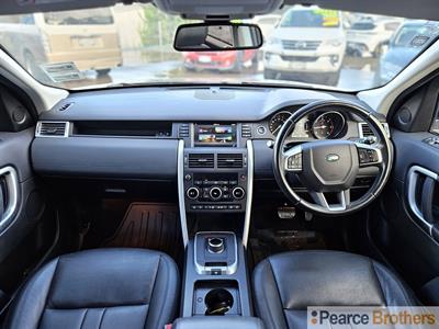 2017 Land Rover Discovery Sport - Thumbnail