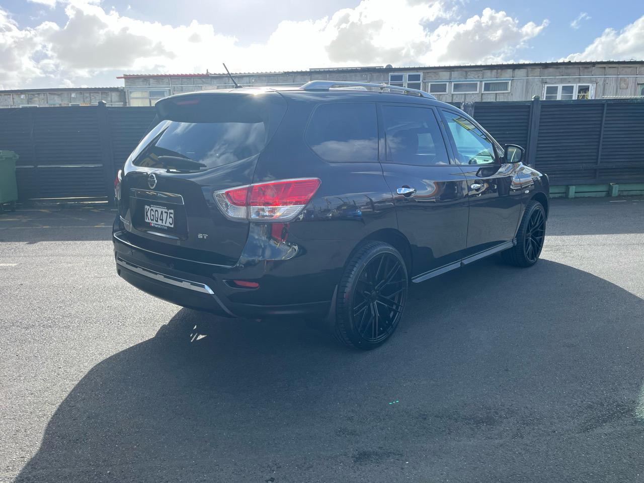 2017 Nissan Pathfinder