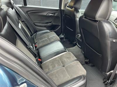 2014 Holden Commodore - Thumbnail