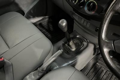 2005 Toyota Hilux - Thumbnail