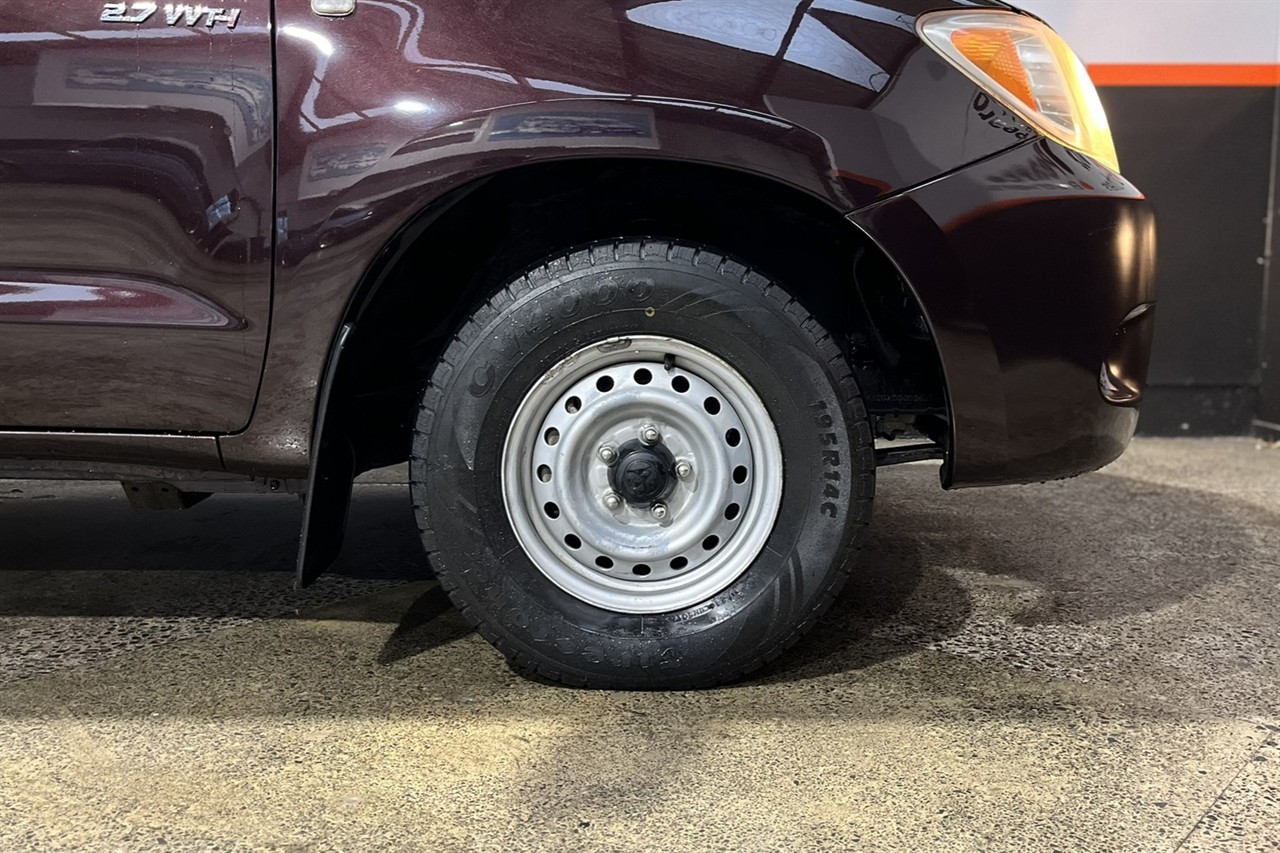 2005 Toyota Hilux