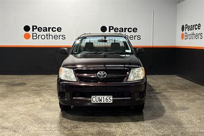 2005 Toyota Hilux - Thumbnail