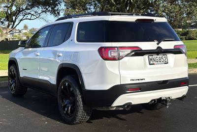 2019 Holden Acadia - Thumbnail