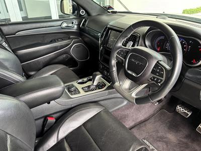 2017 Jeep GRAND CHEROKEE - Thumbnail