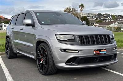 2017 Jeep GRAND CHEROKEE - Thumbnail