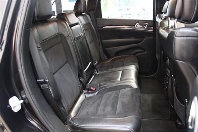 2013 Jeep Grand Cherokee - Thumbnail