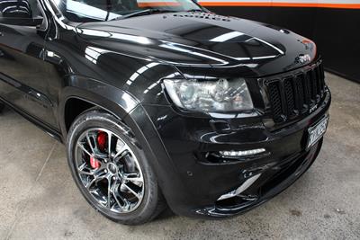 2013 Jeep Grand Cherokee - Thumbnail