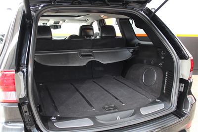 2013 Jeep Grand Cherokee - Thumbnail