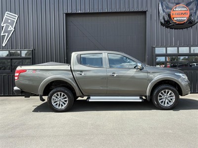 2018 Mitsubishi Triton - Thumbnail