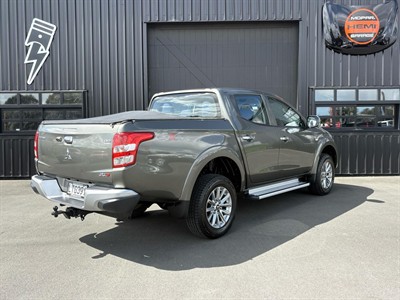 2018 Mitsubishi Triton - Thumbnail