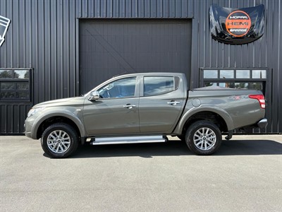 2018 Mitsubishi Triton - Thumbnail