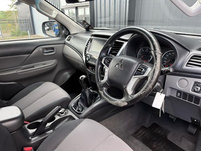 2018 Mitsubishi Triton - Thumbnail