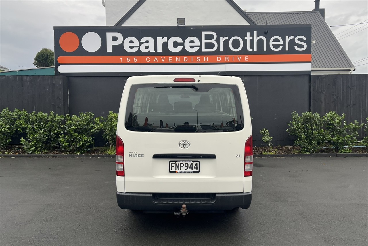 2010 Toyota Hiace