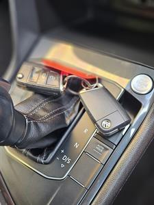 2020 Volkswagen Tiguan - Thumbnail