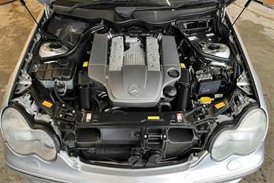 2001 Mercedes-Benz C32 - Thumbnail